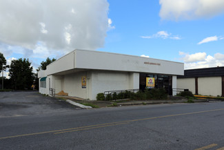 More details for 5042 Bayou Blvd, Pensacola, FL - Retail for Lease