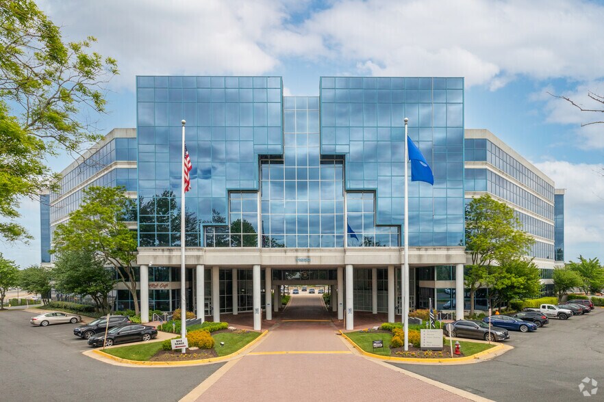 11250 Waples Mill Rd, Fairfax, VA for sale - Primary Photo - Image 1 of 1