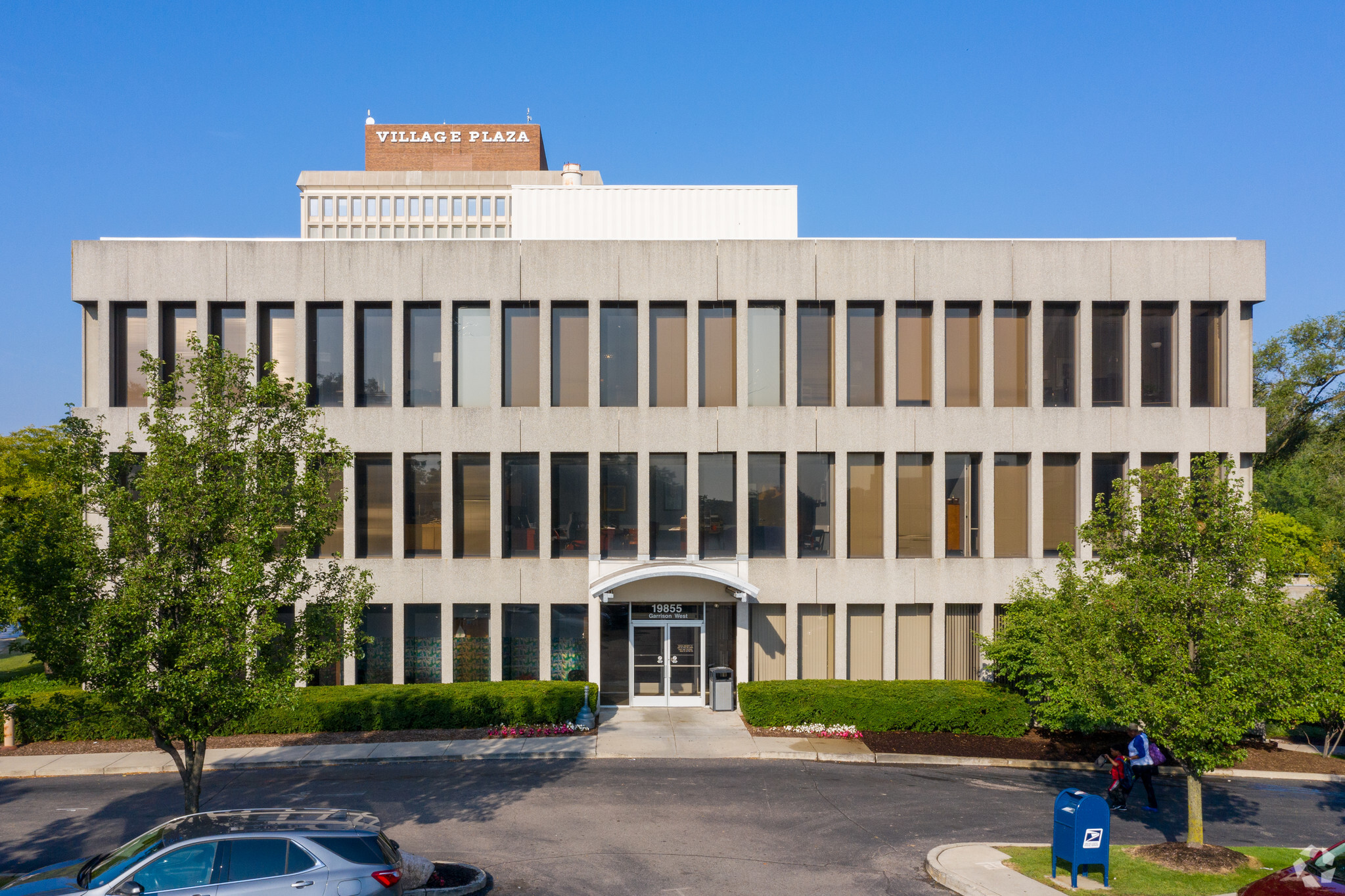 19855 Outer Dr, Dearborn, MI for sale Primary Photo- Image 1 of 1