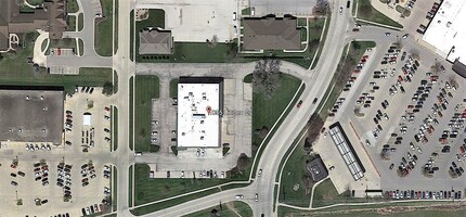 1055 Linden Dr, Marion, IA - aerial  map view