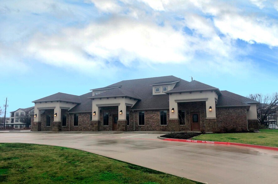 825 Desco Ln, Grand Prairie, TX 75051 | LoopNet