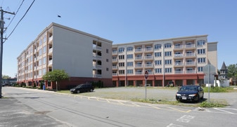 100 Taylor St, Colonial Beach VA - Retail Space