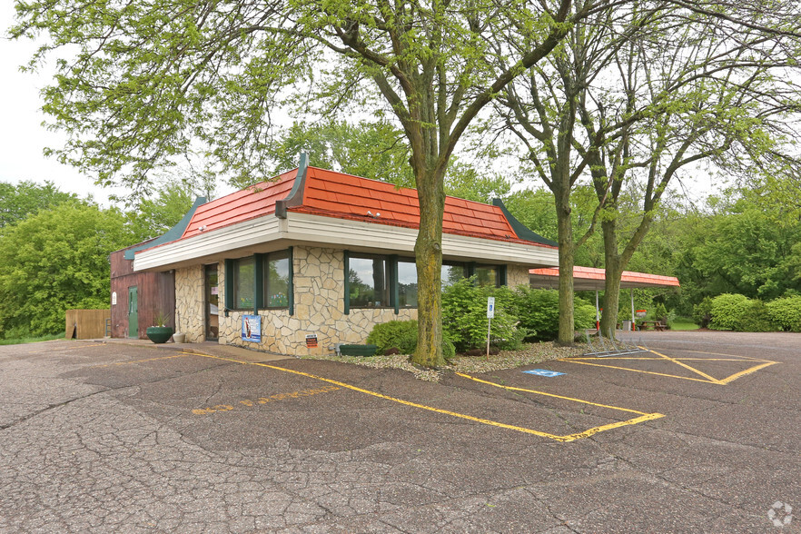 36561 Main St, Whitehall, WI for sale - Building Photo - Image 1 of 1