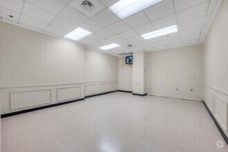 2201 Main St, Dallas, TX for lease Interior Photo- Image 2 of 4