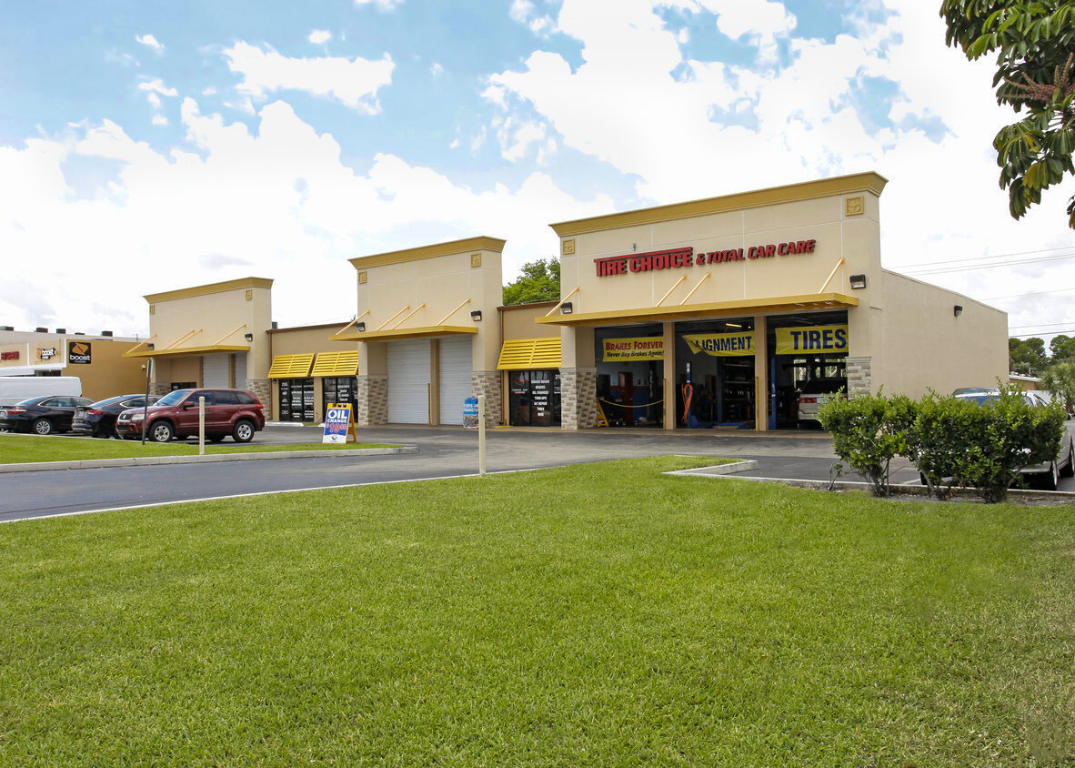 2185 N State Road 7, Margate, FL for sale Building Photo- Image 1 of 1