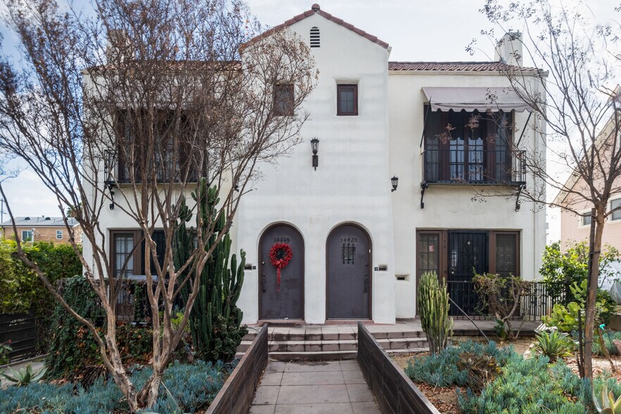 1442 Laveta Ter, Los Angeles, CA for sale - Primary Photo - Image 1 of 1