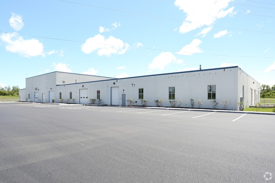 6060 Tarbell Rd, Syracuse, NY for sale - Primary Photo - Image 1 of 1