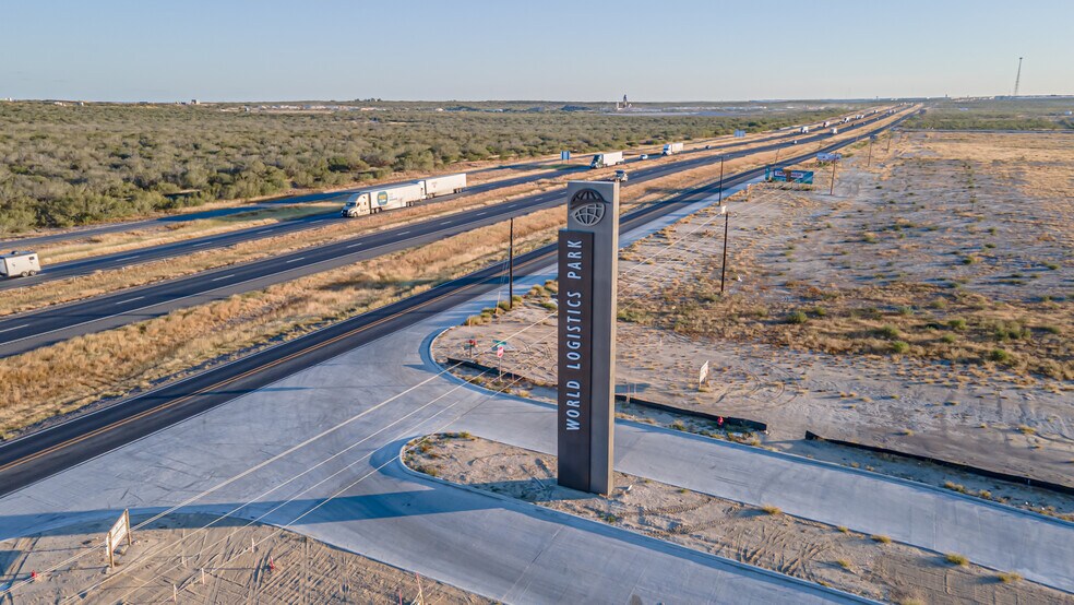 Maritime Loop, Laredo, TX for sale - Building Photo - Image 2 of 8