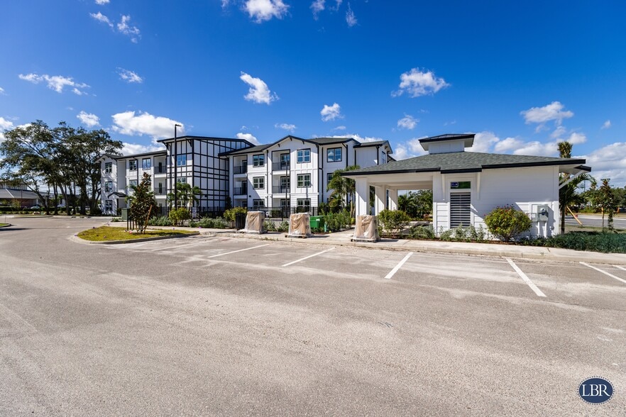 Sportsman Lane, Palm Bay, FL for lease - Building Photo - Image 2 of 4