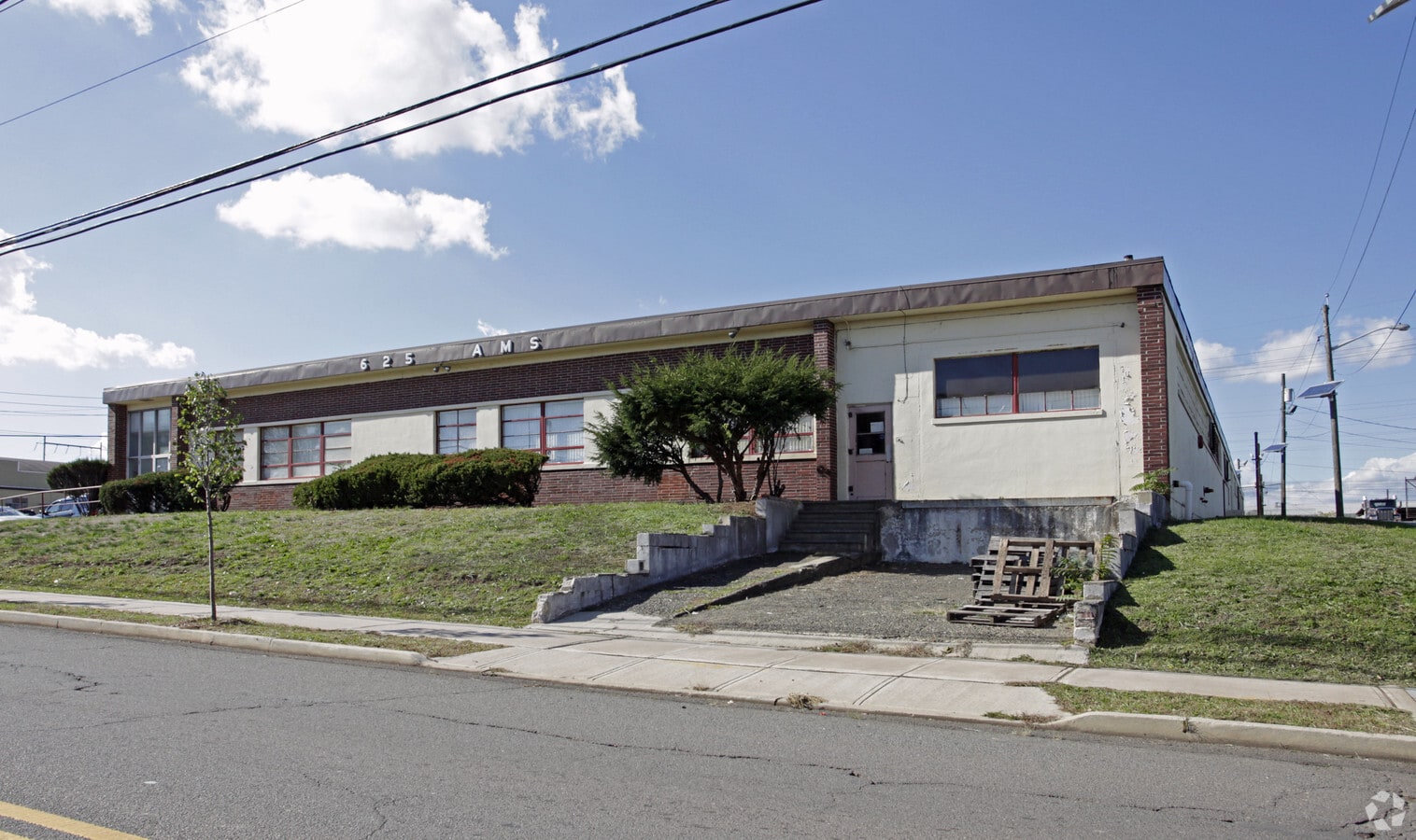 625 Joyce Kilmer Ave, New Brunswick, NJ 08901