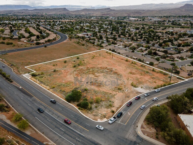 2000 Snow Canyon -1, Saint George, UT for lease - Building Photo - Image 2 of 3