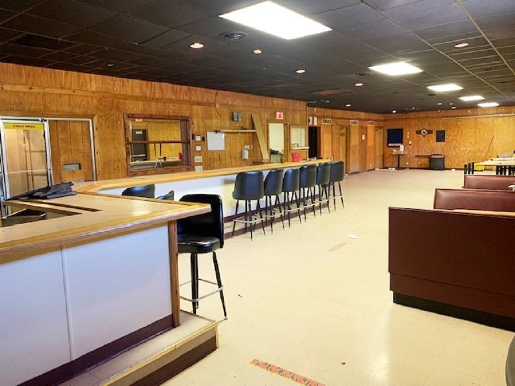 501 Midland Blvd, Tovey, IL 62570