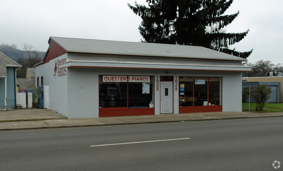 1028 SE Stephens St, Roseburg, OR 97470