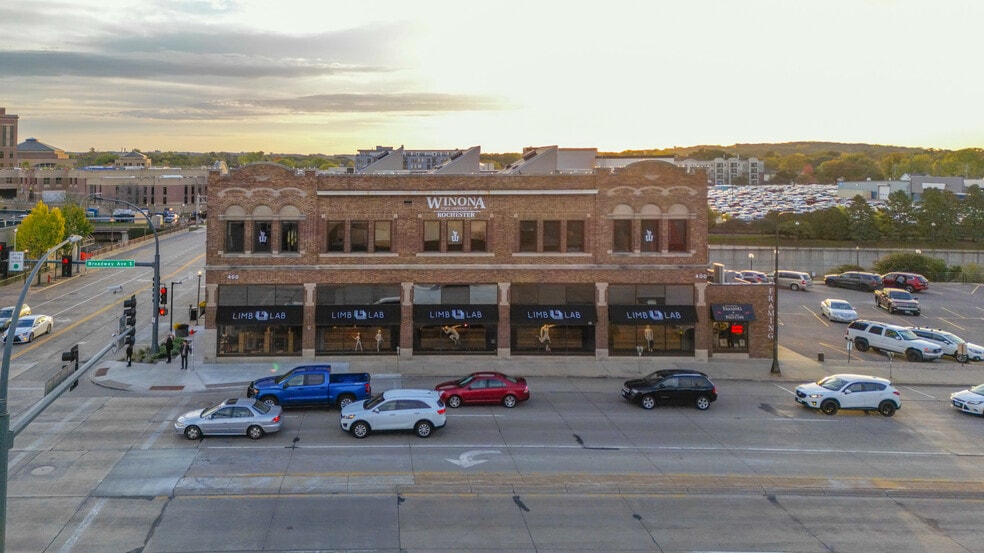 400 Broadway Ave S, Rochester, MN for lease - Primary Photo - Image 1 of 10