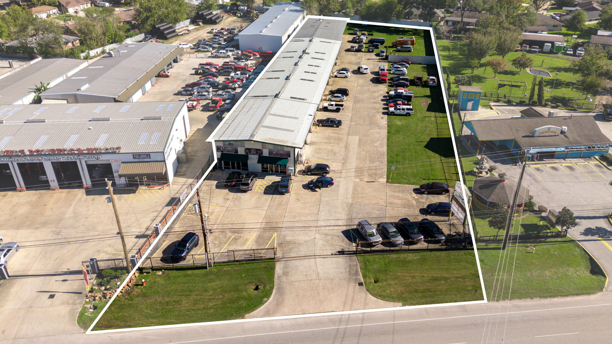 10060 Veterans Memorial Rd, Houston, TX for sale Building Photo- Image 1 of 7