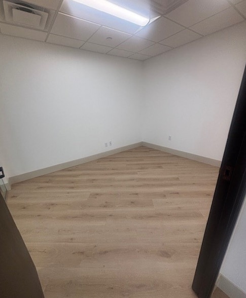 10617 N Hayden Rd, Scottsdale, AZ for lease - Interior Photo - Image 3 of 18