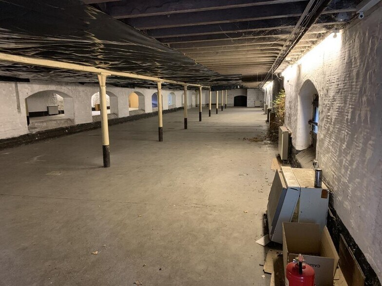 Westbury Leigh, Westbury for lease - Building Photo - Image 2 of 8