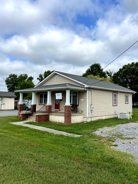 3604 E River Rd, South Chesterfield, VA for sale - Primary Photo - Image 1 of 11