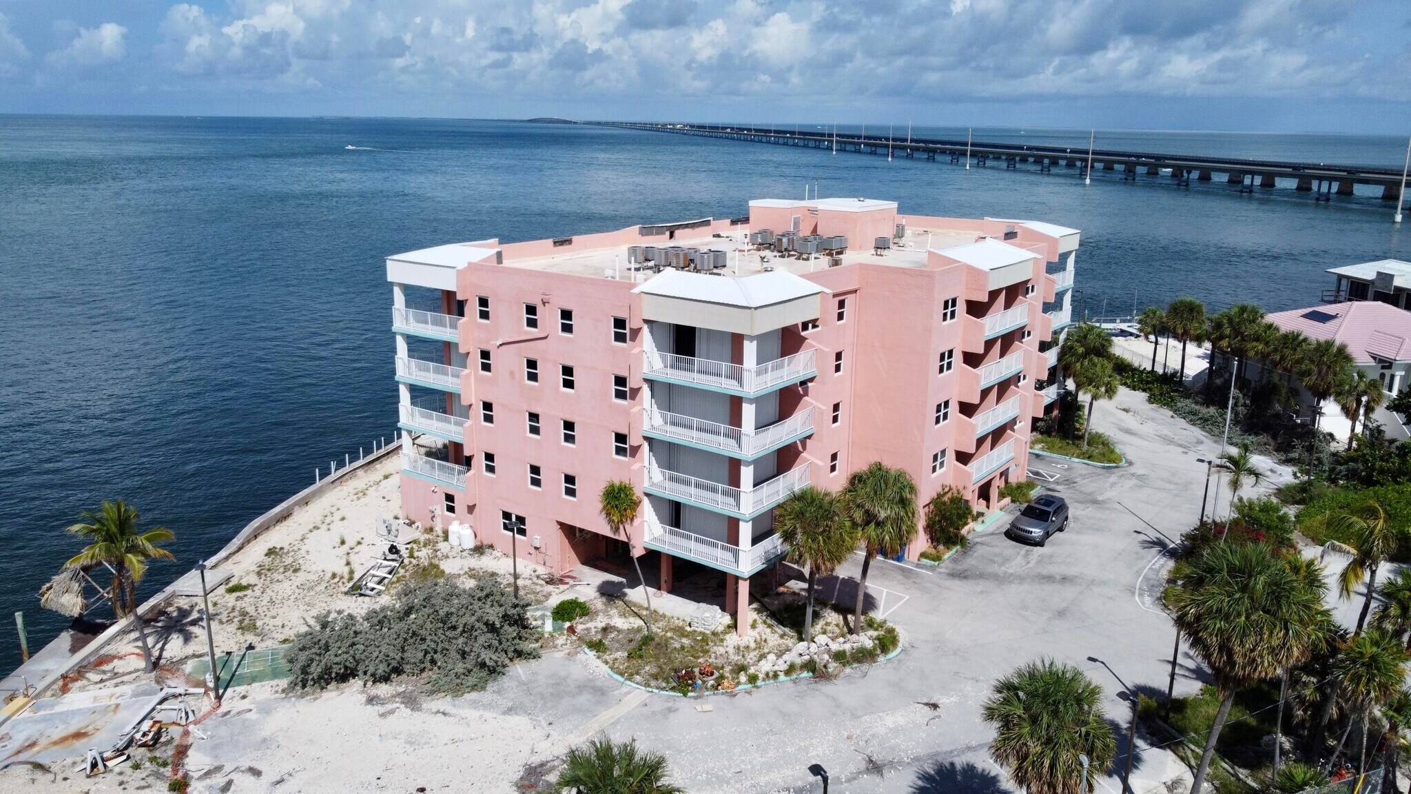 1 Kyle Way S, Marathon, FL 33050 Hawks Nest Marathon