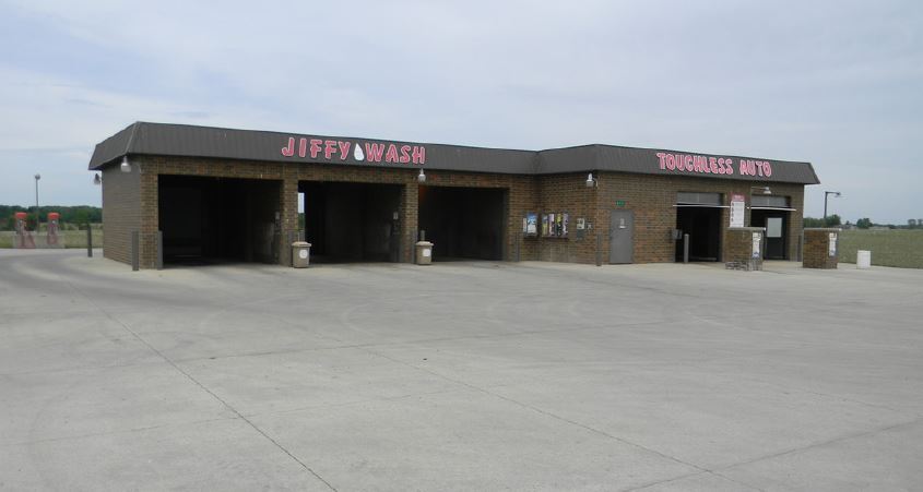 8575 E US-33, Churubusco, IN for sale Primary Photo- Image 1 of 1