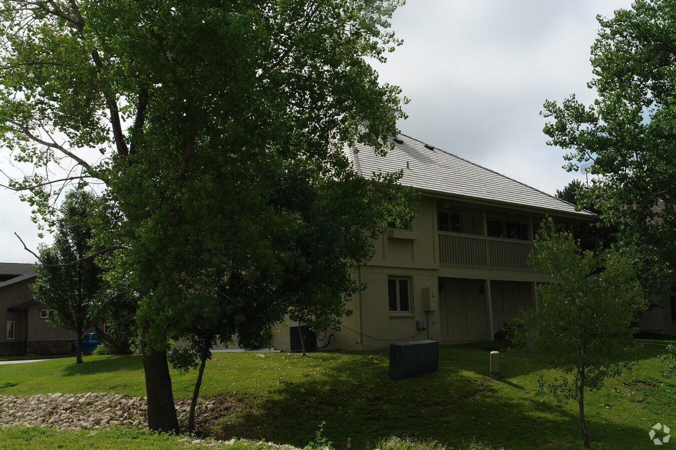 3500 N Rock Rd, Wichita, KS 67226