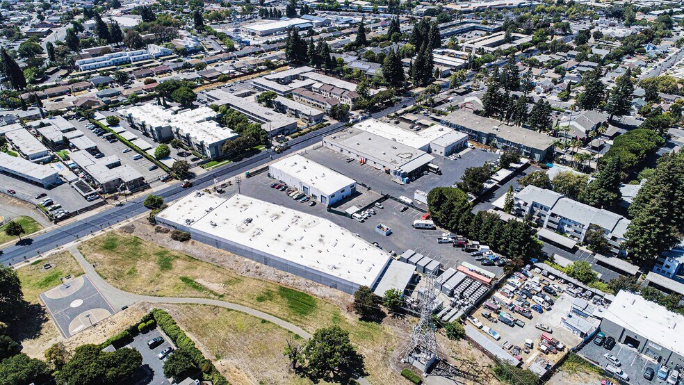 25352 Cypress Ave, Hayward, CA for lease - Aerial - Image 3 of 5