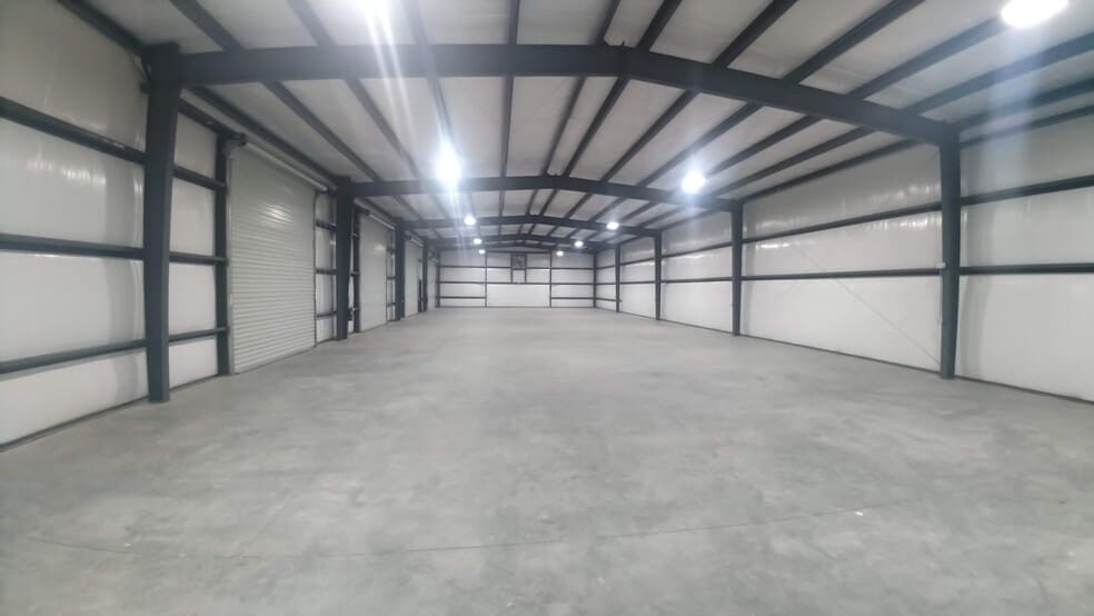 4243 Halls Mill Road, Mobile, AL for lease - Building Photo - Image 2 of 6
