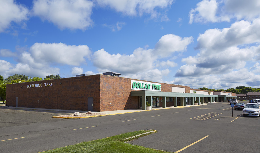 120-220 17th Ave NE, Waseca, MN for lease - Building Photo - Image 2 of 4