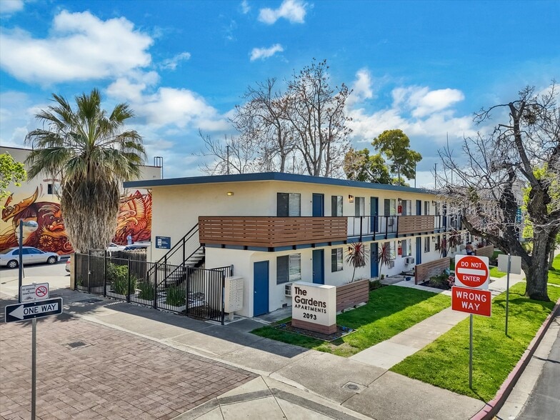 2093 Mount Diablo St, Concord, CA for sale - Building Photo - Image 3 of 13