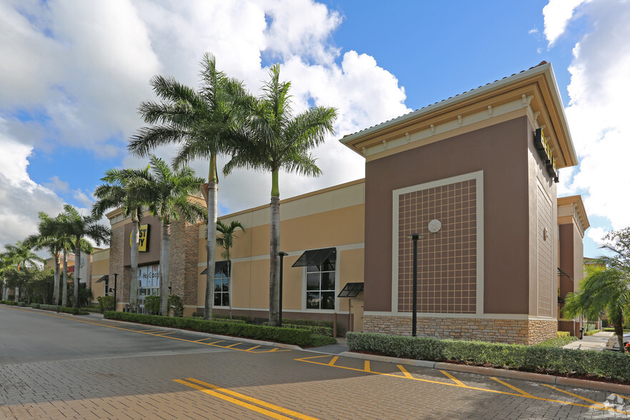 9960 Belvedere Rd, Royal Palm Beach, FL for lease - Building Photo - Image 2 of 4