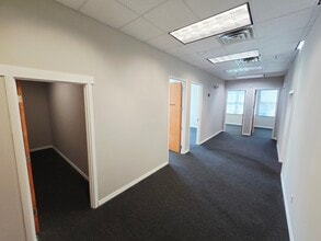 1277 N Semoran Blvd, Orlando, FL for lease Interior Photo- Image 1 of 6