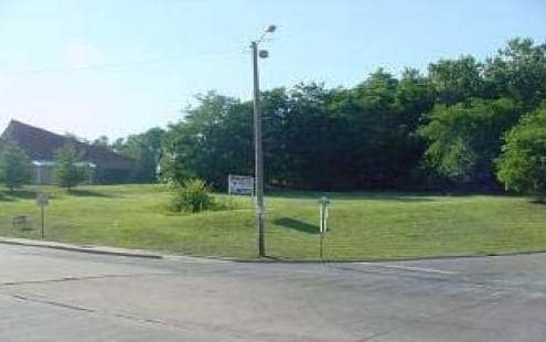 300 E 20th St, Alton, IL for sale Primary Photo- Image 1 of 2