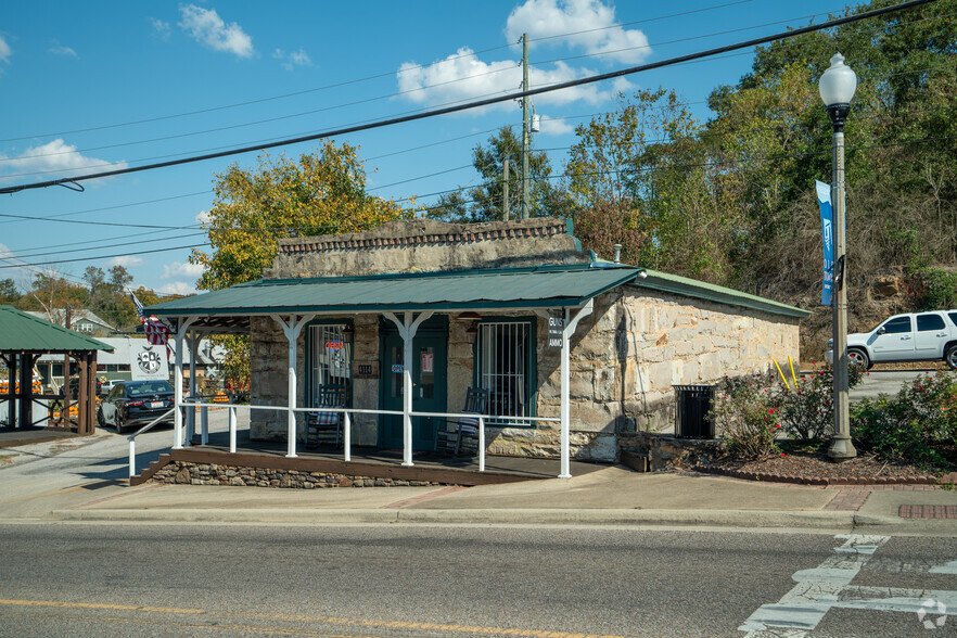 4114 Helena Rd, Birmingham, AL for sale - Building Photo - Image 1 of 2