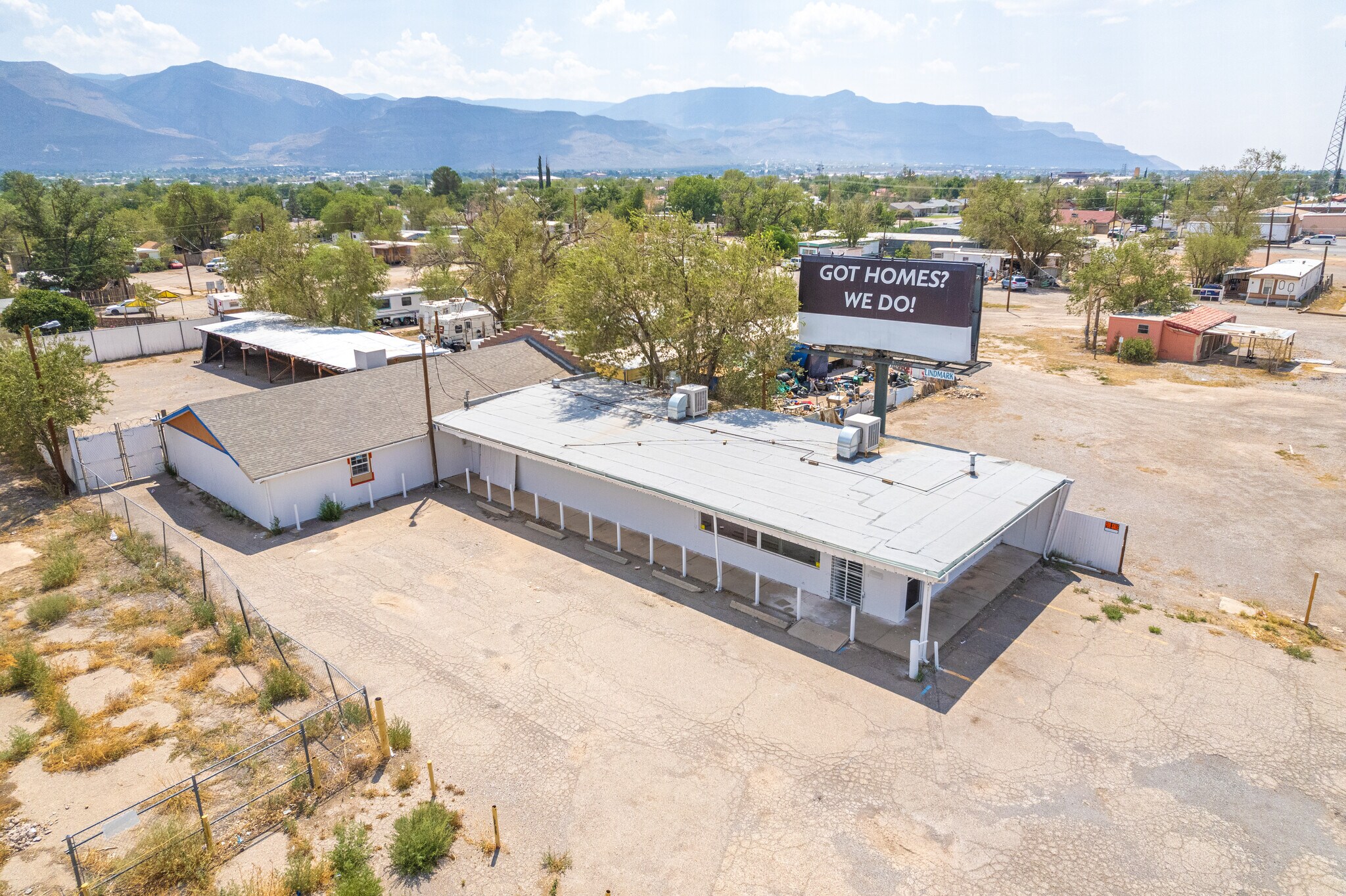 1640 N White Sands Blvd, Alamogordo, NM 88310 BEST LOCATION IN NEW