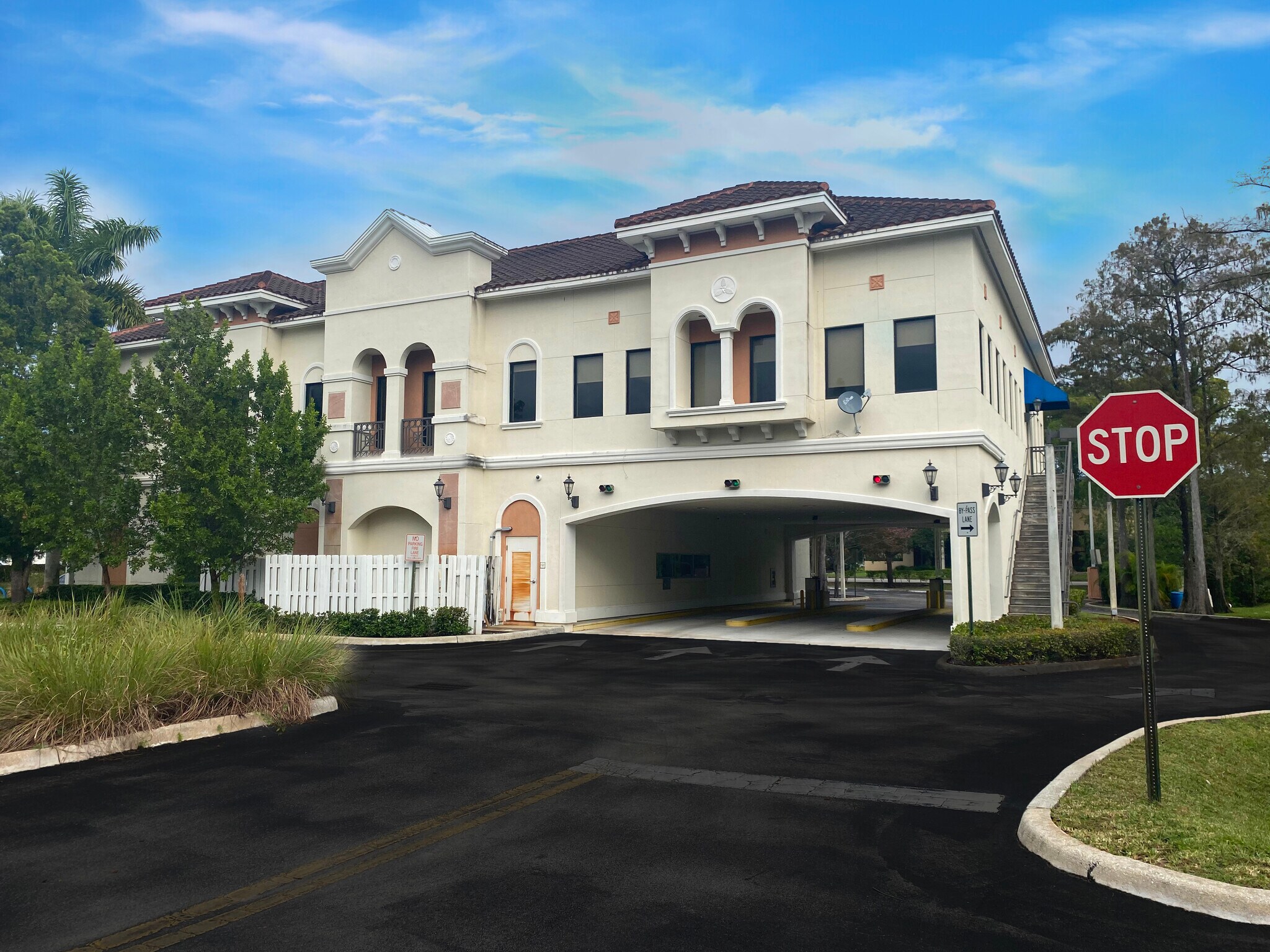 3718 3 West Oakland Park Blvd - 7y6oe3v