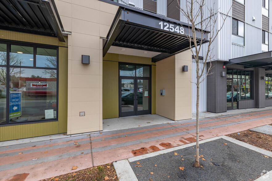 12548 Lake City Way NE, Seattle, WA for lease - Building Photo - Image 3 of 34