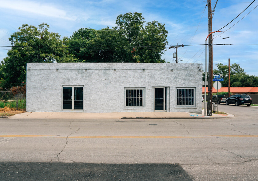 1020 Roosevelt Ave, San Antonio, TX for sale - Building Photo - Image 1 of 23