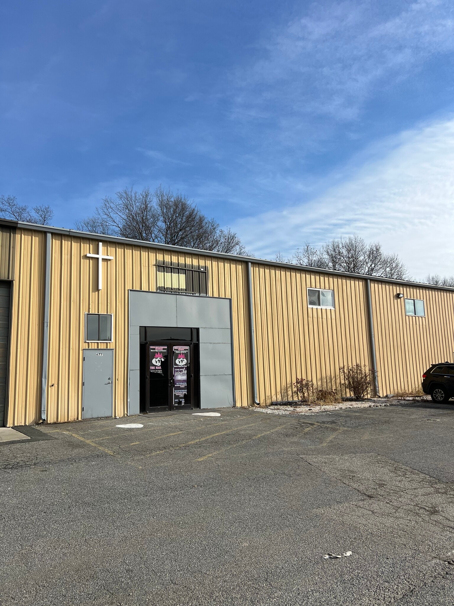 677 Dawson Dr, Newark, DE for lease Primary Photo- Image 1 of 8