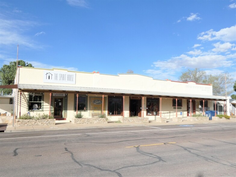 103,5,7 N 1st St, Marathon, TX for sale - Building Photo - Image 1 of 1