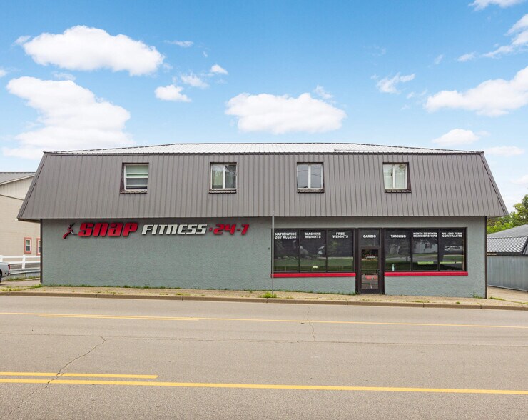 590 10th Ave, Baldwin, WI for sale - Primary Photo - Image 1 of 1