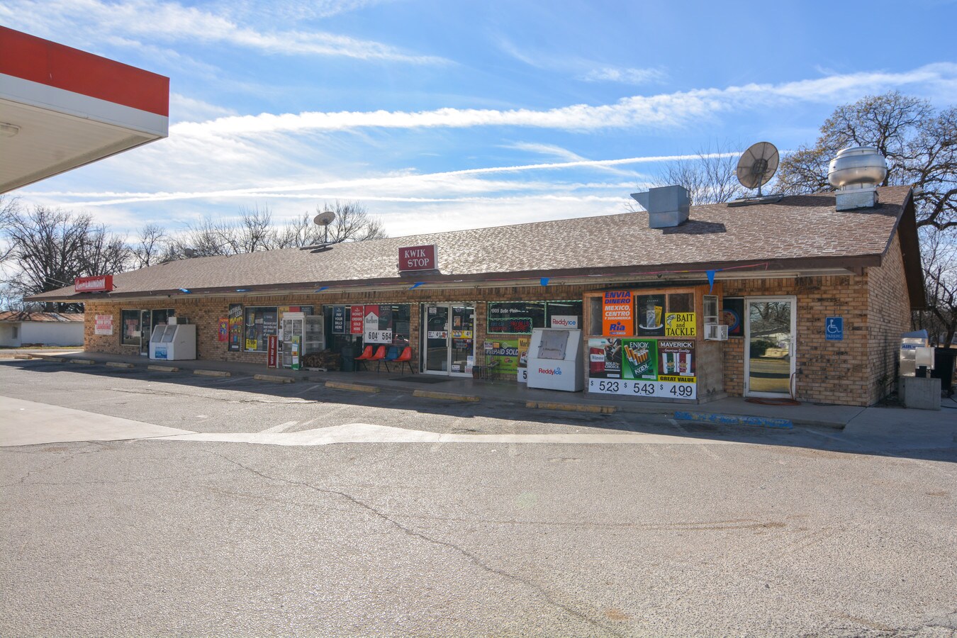 1909 Belle Plain St, Brownwood, TX 76801