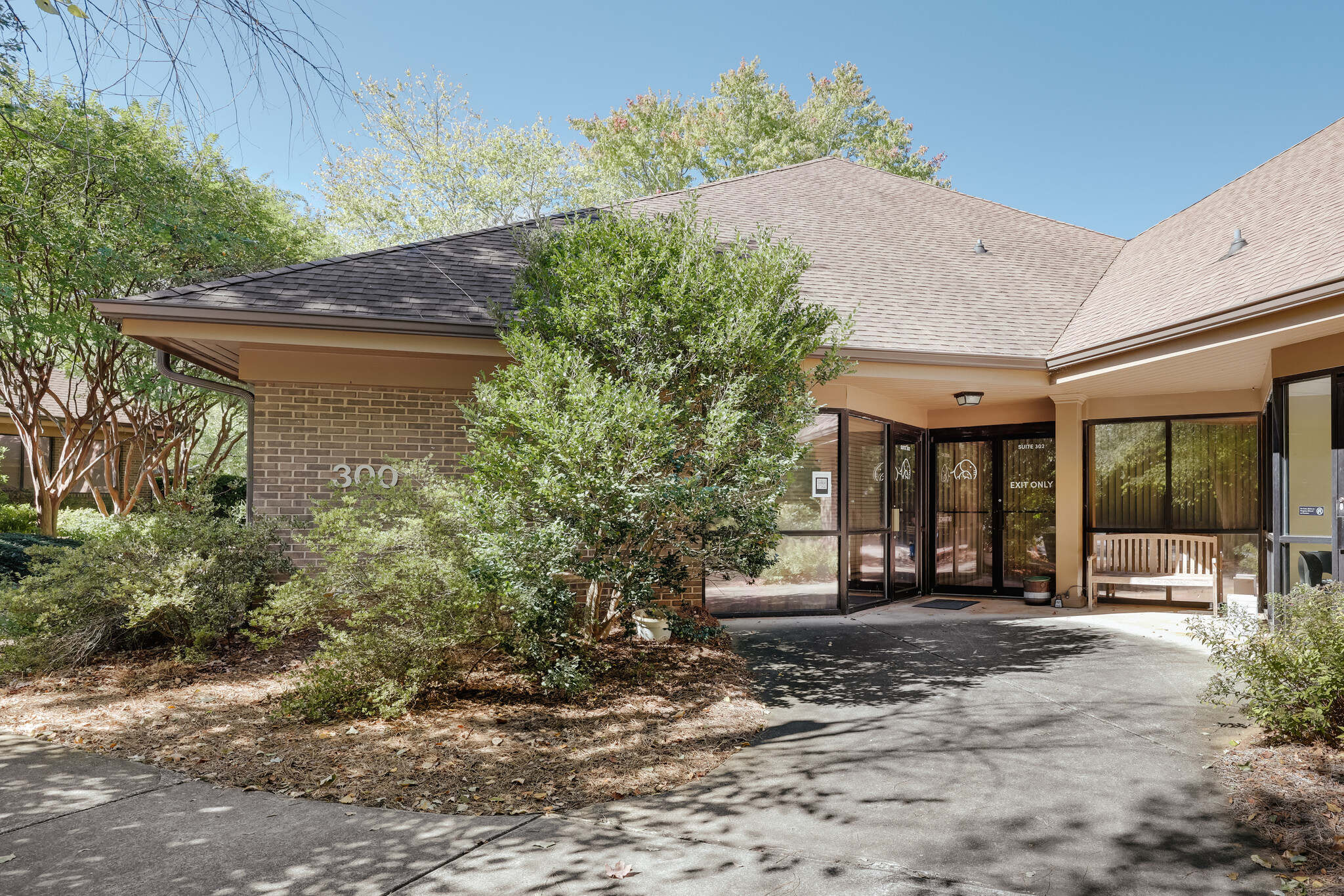 700 Sunset Dr, Athens, GA for lease Building Photo- Image 1 of 25