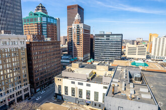 520 Walnut St, Des Moines, IA - aerial  map view