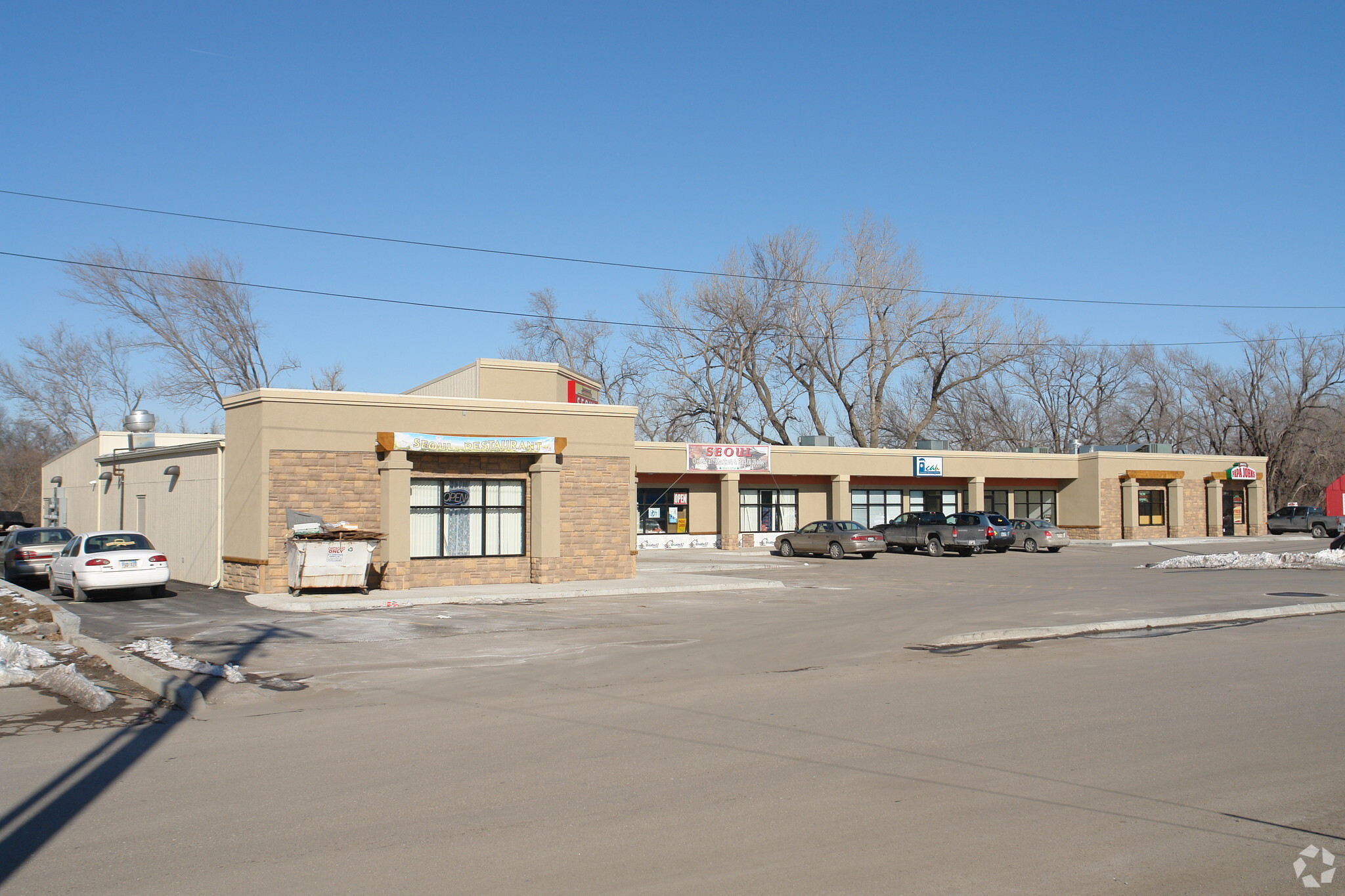 204 E Grant Ave, Junction City, KS for sale Primary Photo- Image 1 of 23