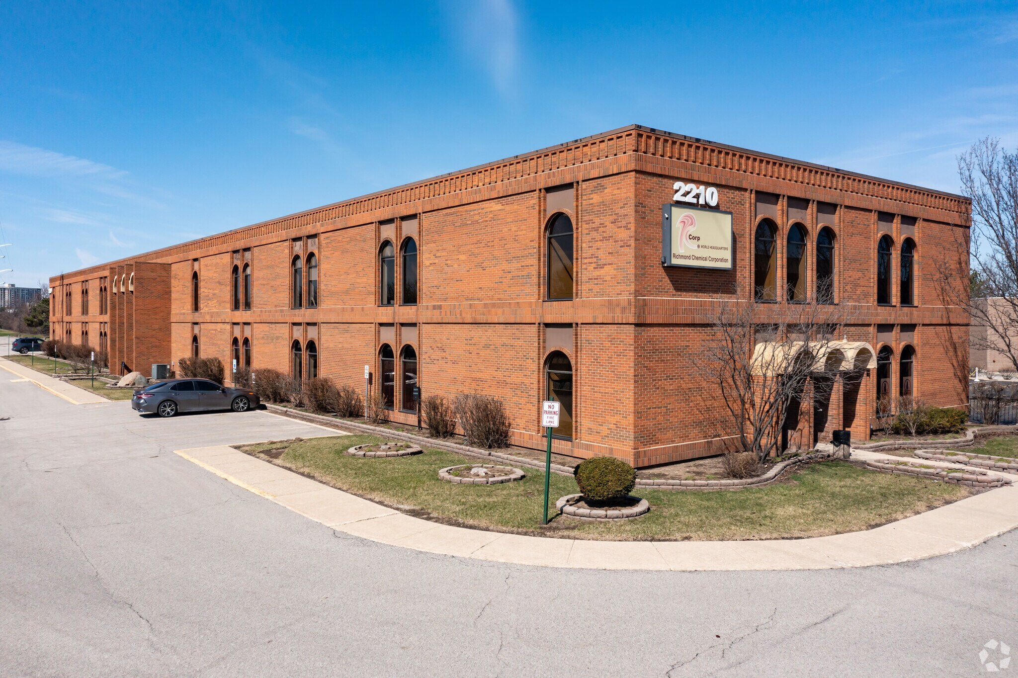 2210 Midwest Rd, Oak Brook, IL for sale Building Photo- Image 1 of 1