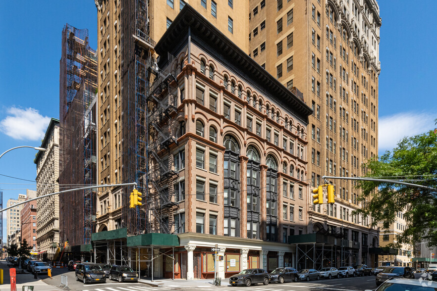 70-74 Lafayette St, New York, NY for lease - Primary Photo - Image 1 of 7