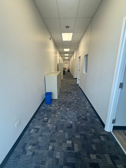 4579-4583 State Route 71, Oswego, IL for lease - Building Photo - Image 2 of 25