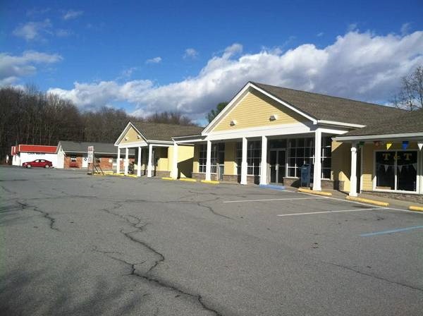 Route 9, Hyde Park, NY for lease - Building Photo - Image 1 of 10