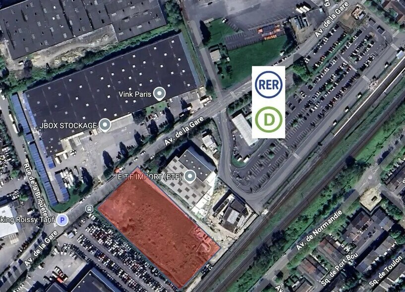 Industrial in Louvres for sale - Building Photo - Image 3 of 5