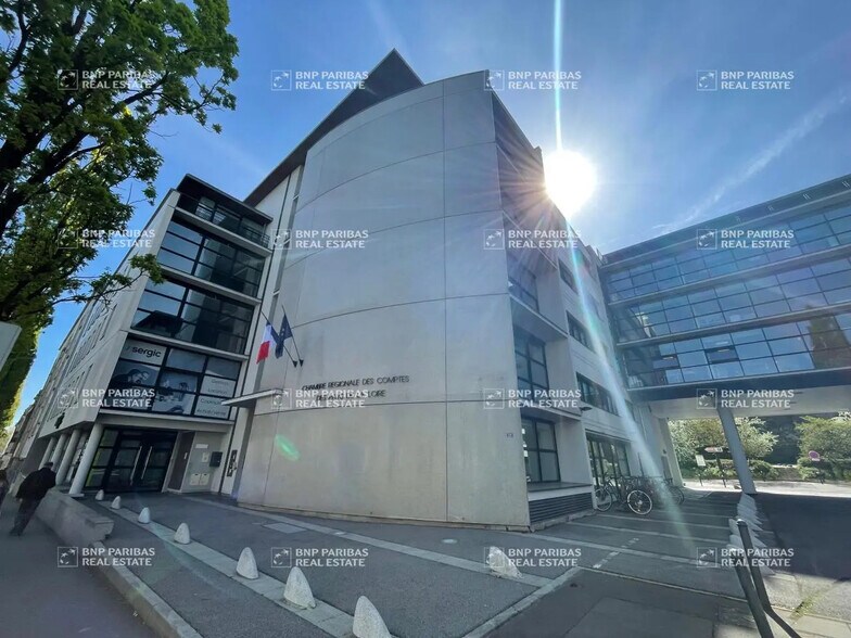 Office in Nantes for lease - Building Photo - Image 1 of 11